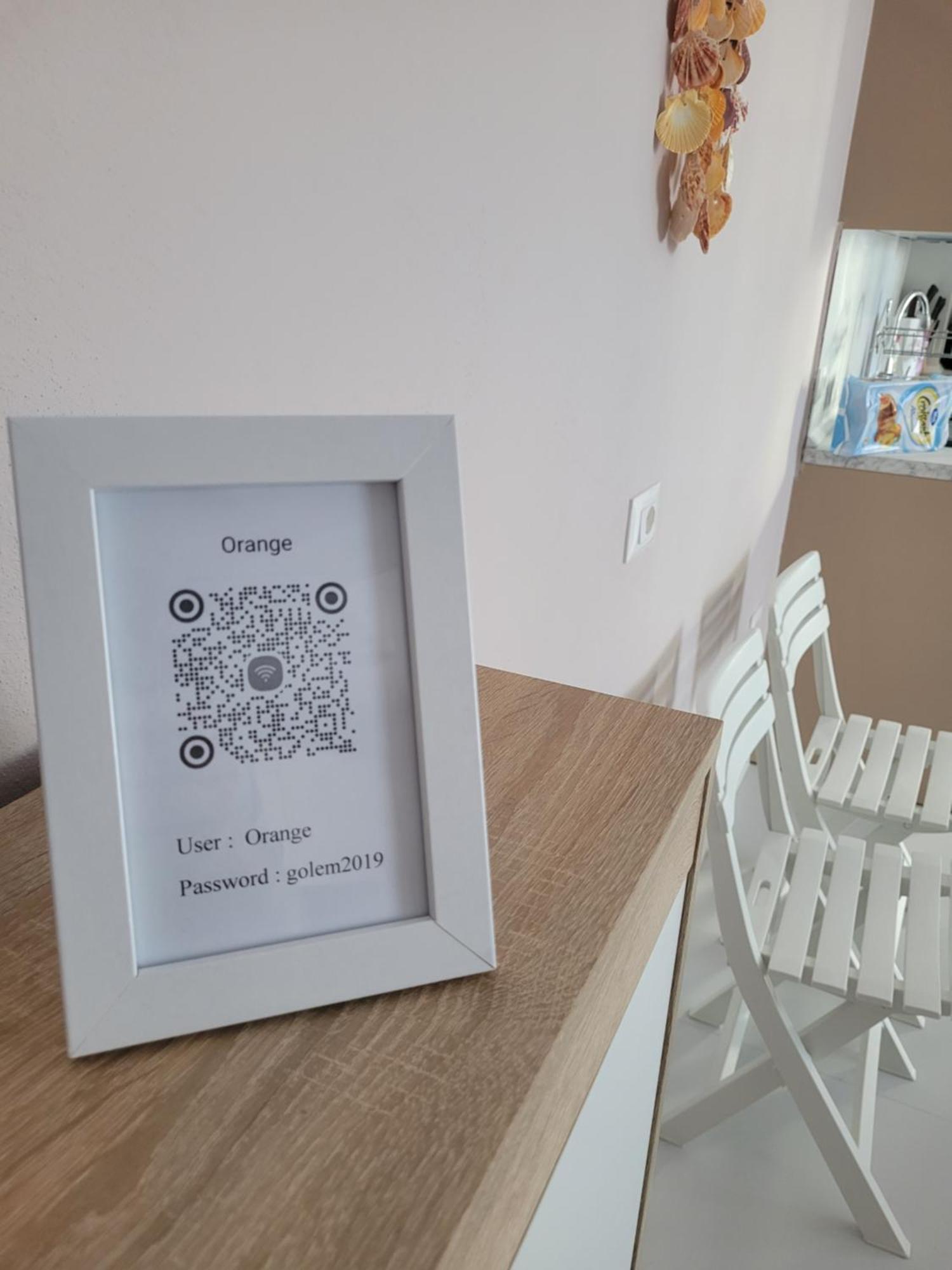 גולם Orange Apartment מראה חיצוני תמונה